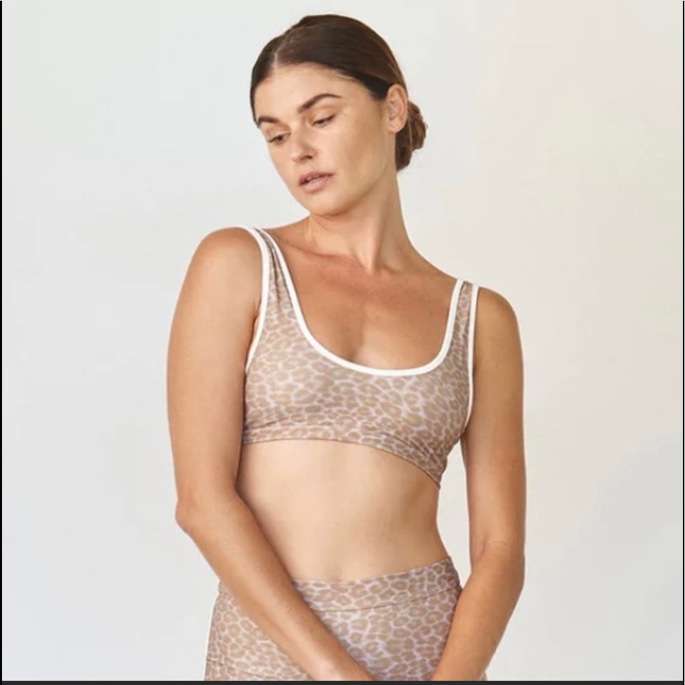 Acacia Nica Top Sahara P/XS